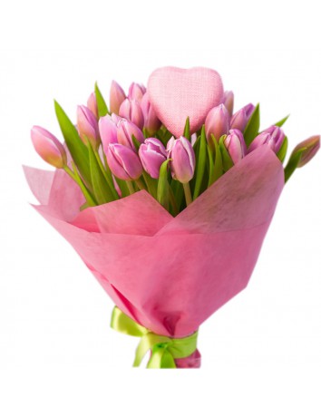 Букет Любовь и крылья из розовых тюльпанов с декором