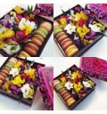 Букет Яркие вкусняшки из роз с печеньем в красивой коробке