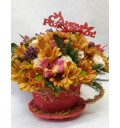 Букет Чаша с цветами из хризантем, роз и аспарагуса с декором в корзине