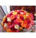 Букет Триумф из 101 разноцветной розы